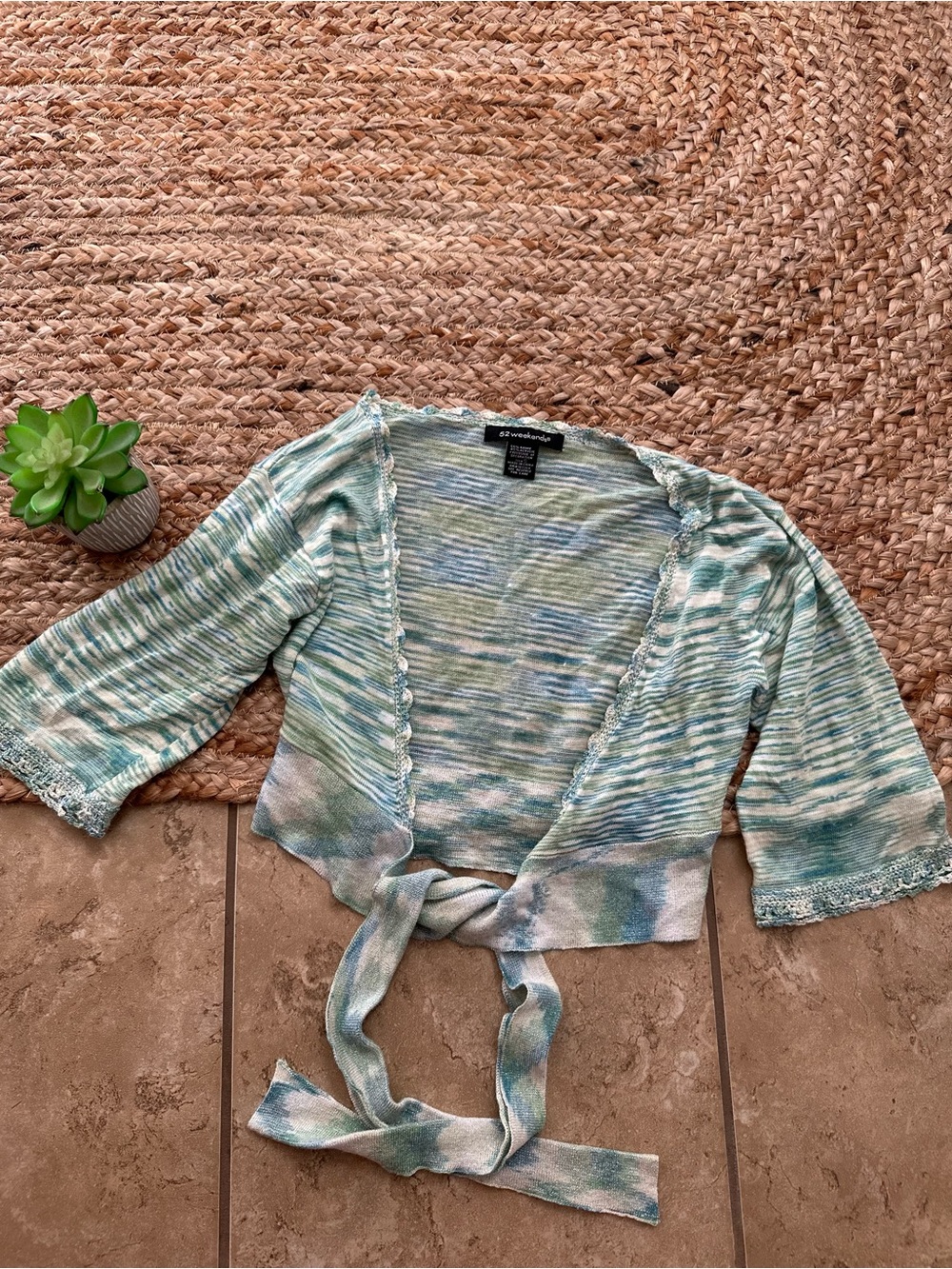 KNIT TIE BLOUSE